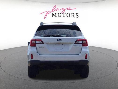 Crystal White Pearl 2015 Subaru Outback 2.5i Limited