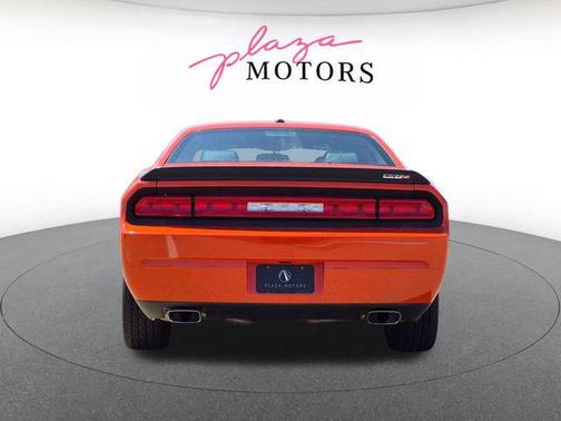 Hemi Orange Pearl Coat 2009 Dodge Challenger SRT8