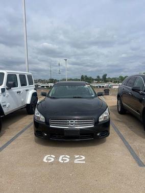 Super Black Metallic 2010 Nissan Maxima SV