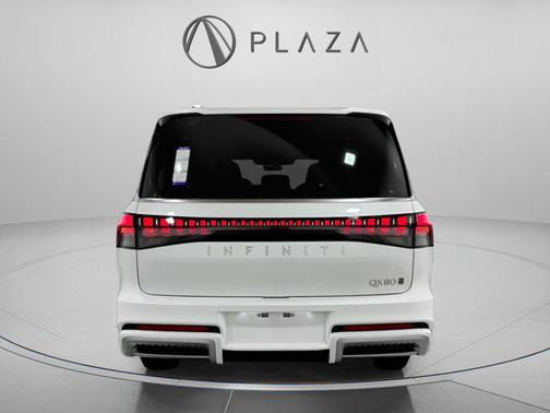 2026 INFINITI QX80 PURE AWD