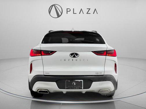 2025 INFINITI QX55 LUXE