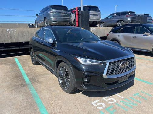 2023 INFINITI QX55 LUXE