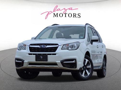 Crystal White Pearl 2018 Subaru Forester 2.5i Premium