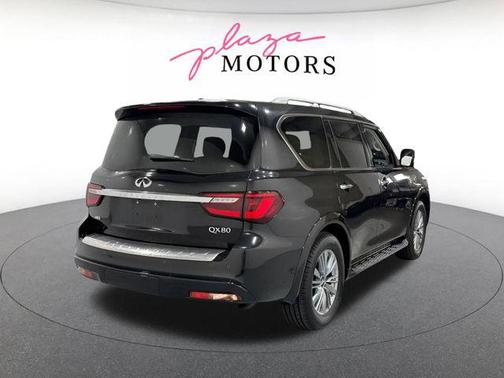 Mineral Black 2024 INFINITI QX80 Luxe