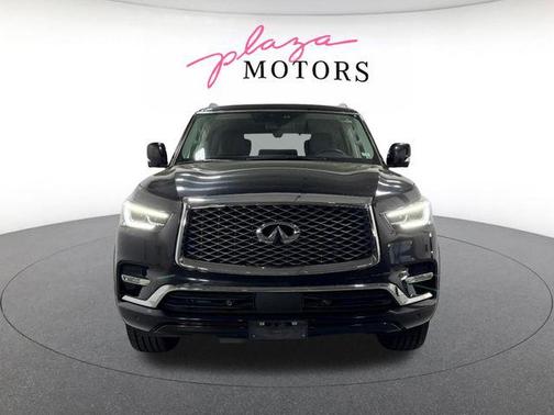 Mineral Black 2024 INFINITI QX80 Luxe