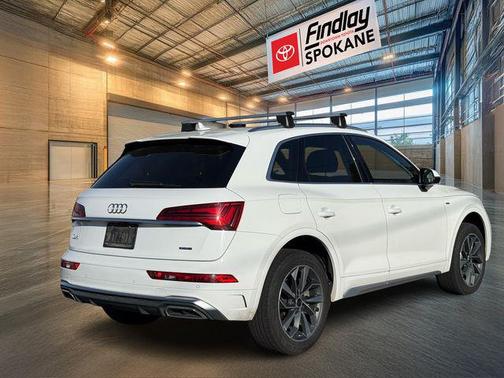 2023 Audi Q5 45 S line Premium Plus