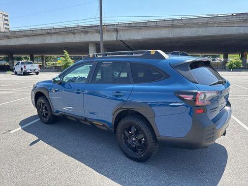 Geyser Blue 2023 Subaru Outback Wilderness