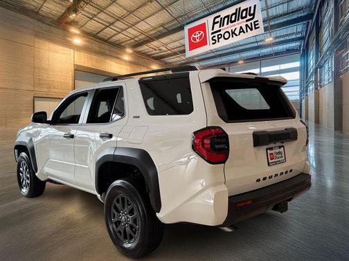 2025 Toyota 4Runner SR5