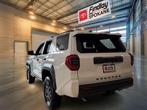 2025 Toyota 4Runner SR5