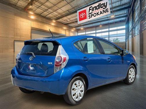 2013 Toyota Prius c Two