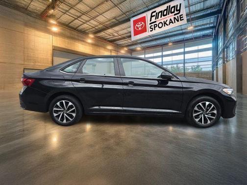 Deep Black Pearl 2024 Volkswagen Jetta 1.5T S