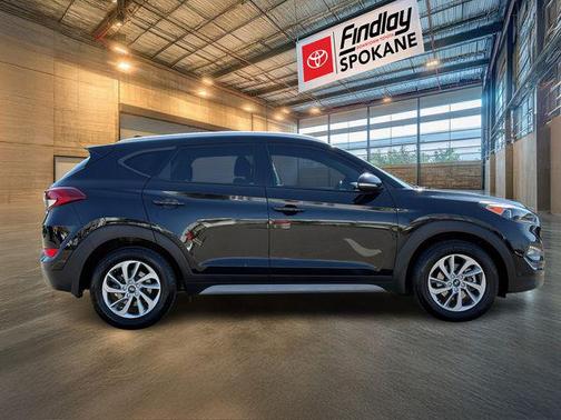 2017 Hyundai TUCSON SE Plus