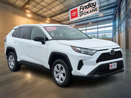 2025 Toyota RAV4 LE