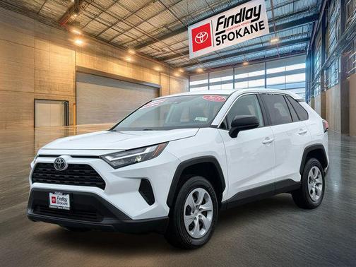2025 Toyota RAV4 LE