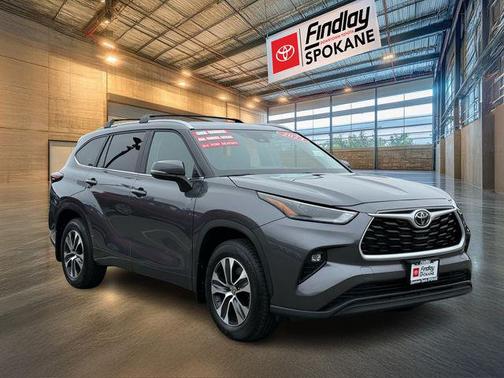 2024 Toyota Highlander XLE