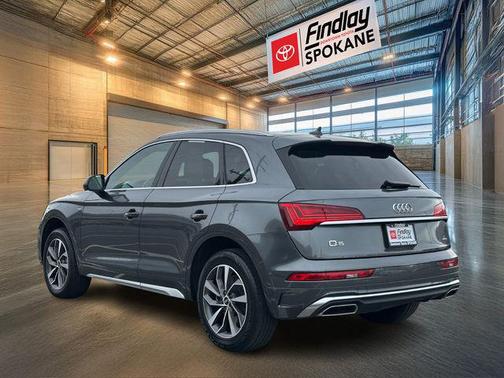 2022 Audi Q5 45 S line Premium Plus