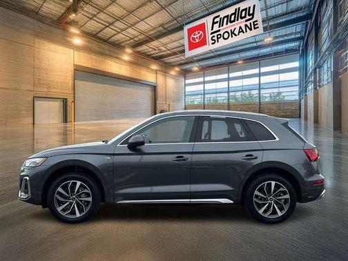 2022 Audi Q5 45 S line Premium Plus