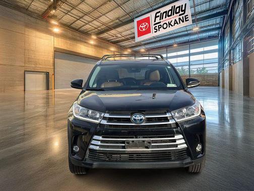 2019 Toyota Highlander Hybrid Platinum