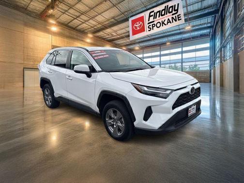 Ice Cap 2025 Toyota RAV4 XLE