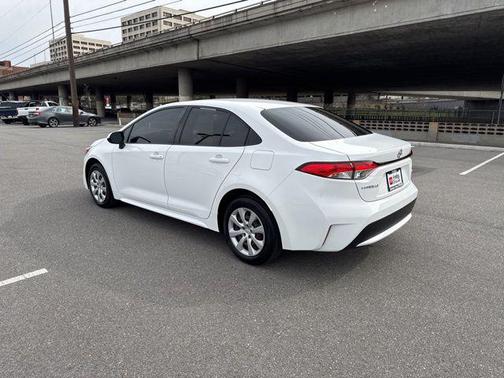 White 2022 Toyota Corolla LE