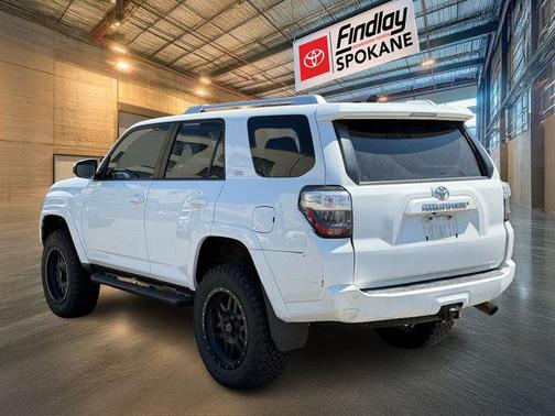 2016 Toyota 4Runner SR5