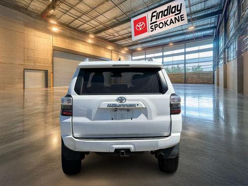 2016 Toyota 4Runner SR5
