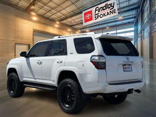 2016 Toyota 4Runner SR5