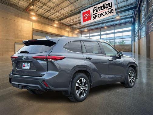 2020 Toyota Highlander Hybrid XLE