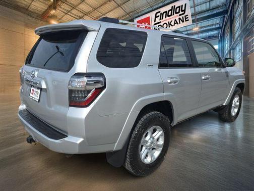 Classic Silver Metallic 2024 Toyota 4Runner SR5 Premium