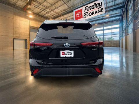 2021 Toyota Highlander Hybrid XLE