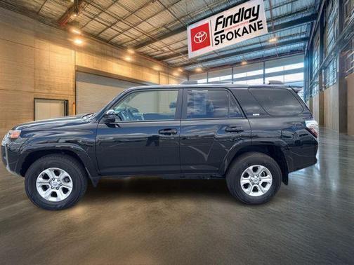 Midnight Black Metallic 2024 Toyota 4Runner SR5
