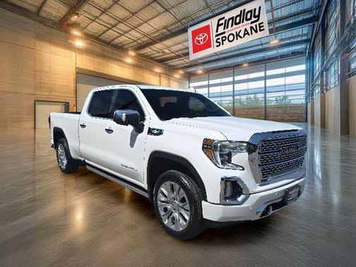 White Frost Tricoat 2022 GMC Sierra 1500 Denali