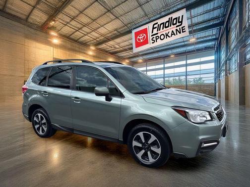 Jasmine Green Metallic 2017 Subaru Forester 2.5i Premium