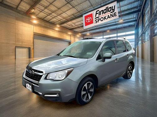 Jasmine Green Metallic 2017 Subaru Forester 2.5i Premium