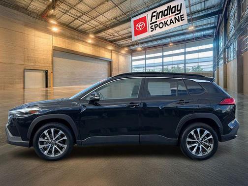 2023 Toyota Corolla Cross XLE