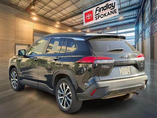 2023 Toyota Corolla Cross XLE