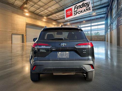 2023 Toyota Corolla Cross XLE