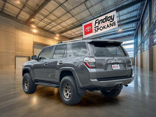 Magnetic Gray Metallic 2019 Toyota 4Runner SR5