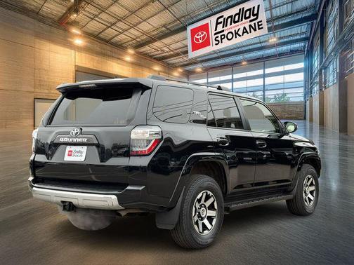 2024 Toyota 4Runner TRD Off Road