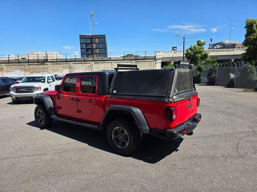 Firecracker Red Clearcoat 2022 Jeep Gladiator Rubicon
