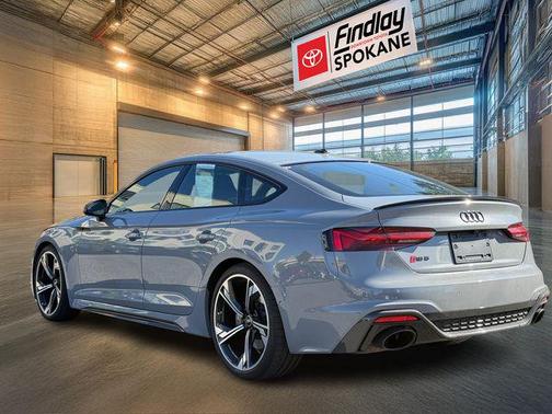 2022 Audi RS 5 2.9T