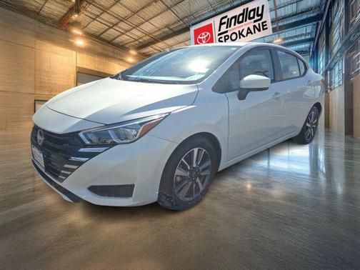 Aspen White Tricoat 2024 Nissan Versa 1.6 SV