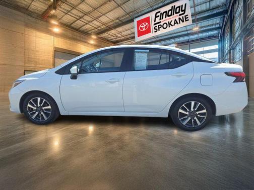 Aspen White Tricoat 2024 Nissan Versa 1.6 SV