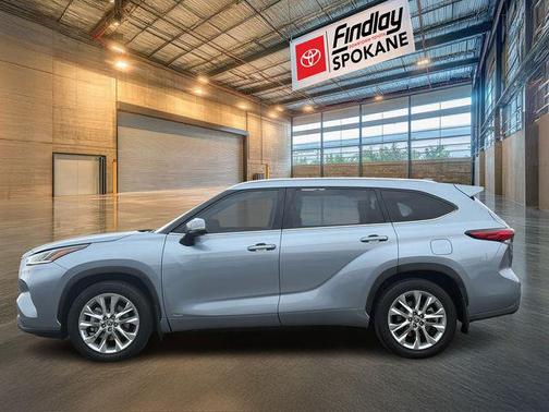 2022 Toyota Highlander Hybrid Limited