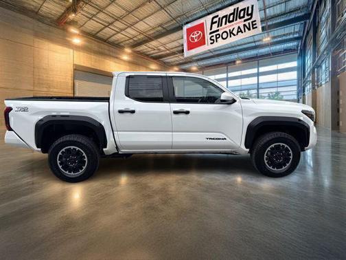 Ice Cap 2025 Toyota Tacoma SR5