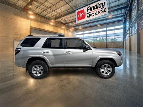 Classic Silver Metallic 2024 Toyota 4Runner SR5 Premium