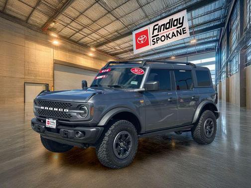 Carbonized Gray Metallic 2022 Ford Bronco Badlands