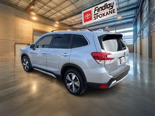 Ice Silver Metallic 2021 Subaru Forester Touring