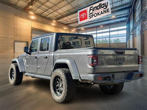 2021 Jeep Gladiator Willys 4x4