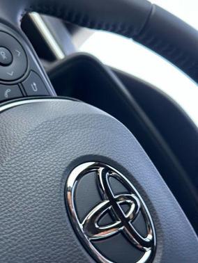 Ice Cap 2026 Toyota Corolla Hybrid SE